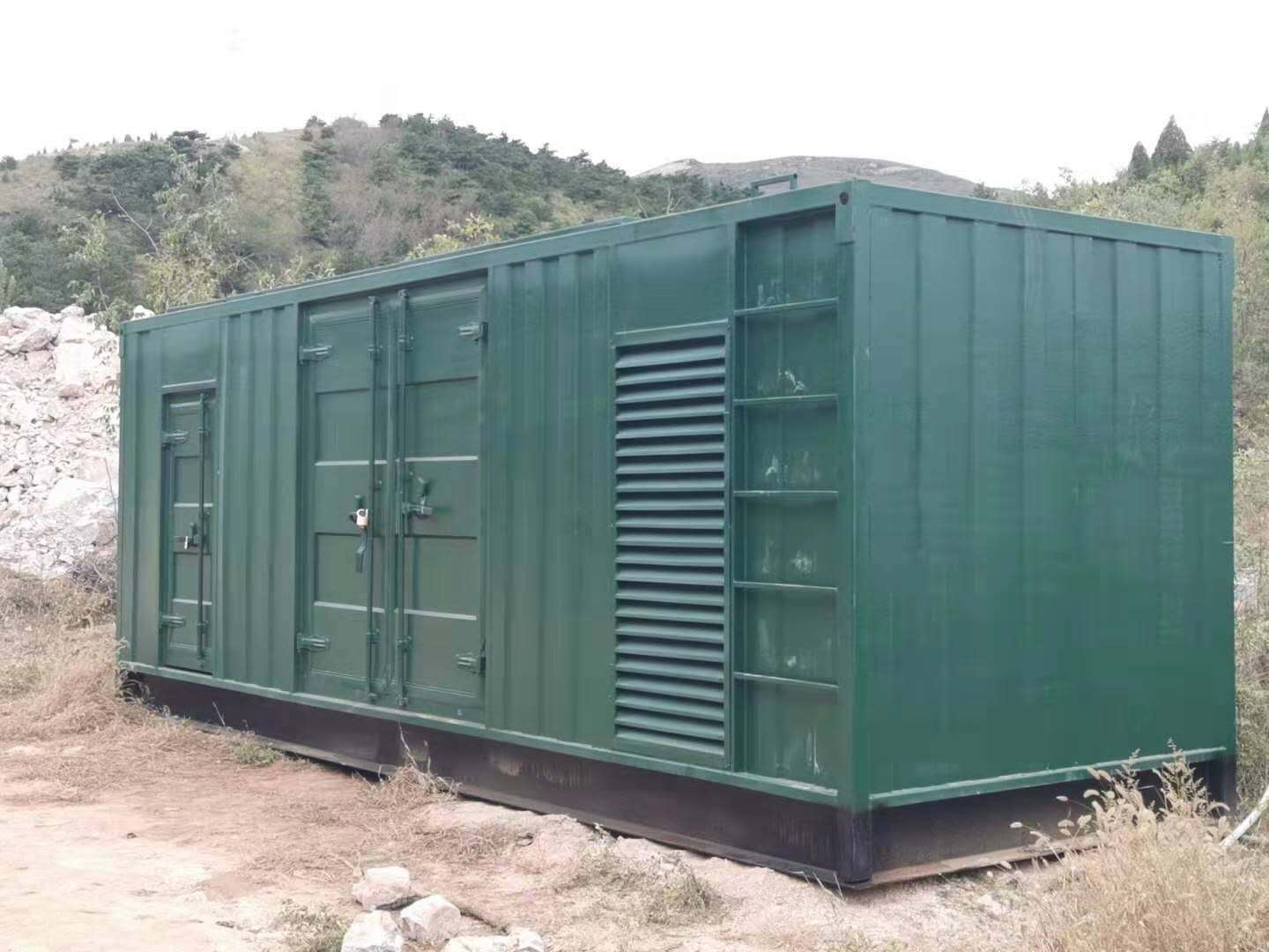 船营提供一份详细的柴油发电机组保养日程表